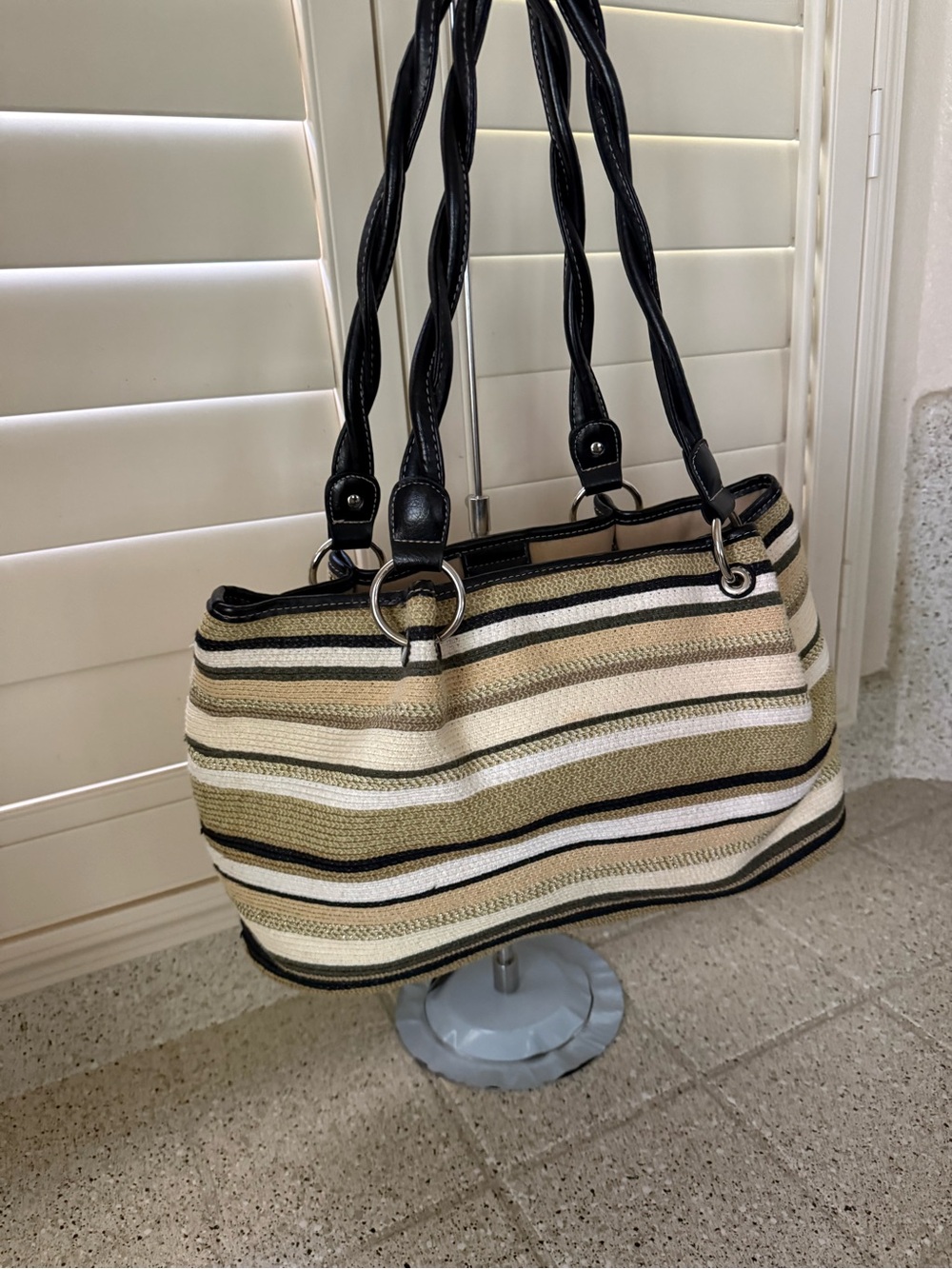 LIKE NEW Straw Striped Woven Handbag